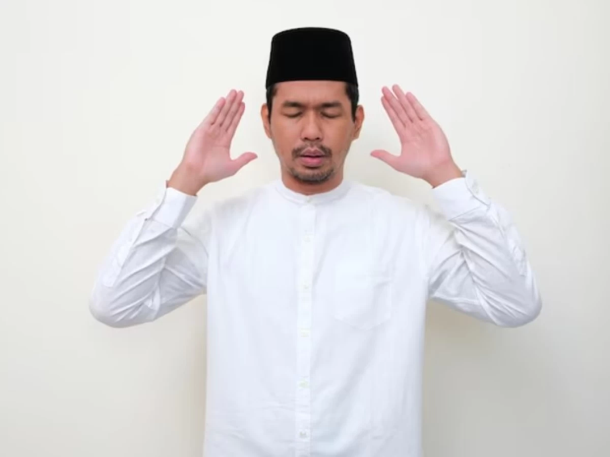 Takbiratul Ihram 2 Kali karena Ragu-ragu, Sahkah Sholatnya?