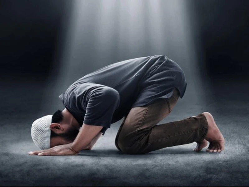 Khutbah Jumat: Optimalkan Ibadah Jelang Berpisah dengan Ramadan