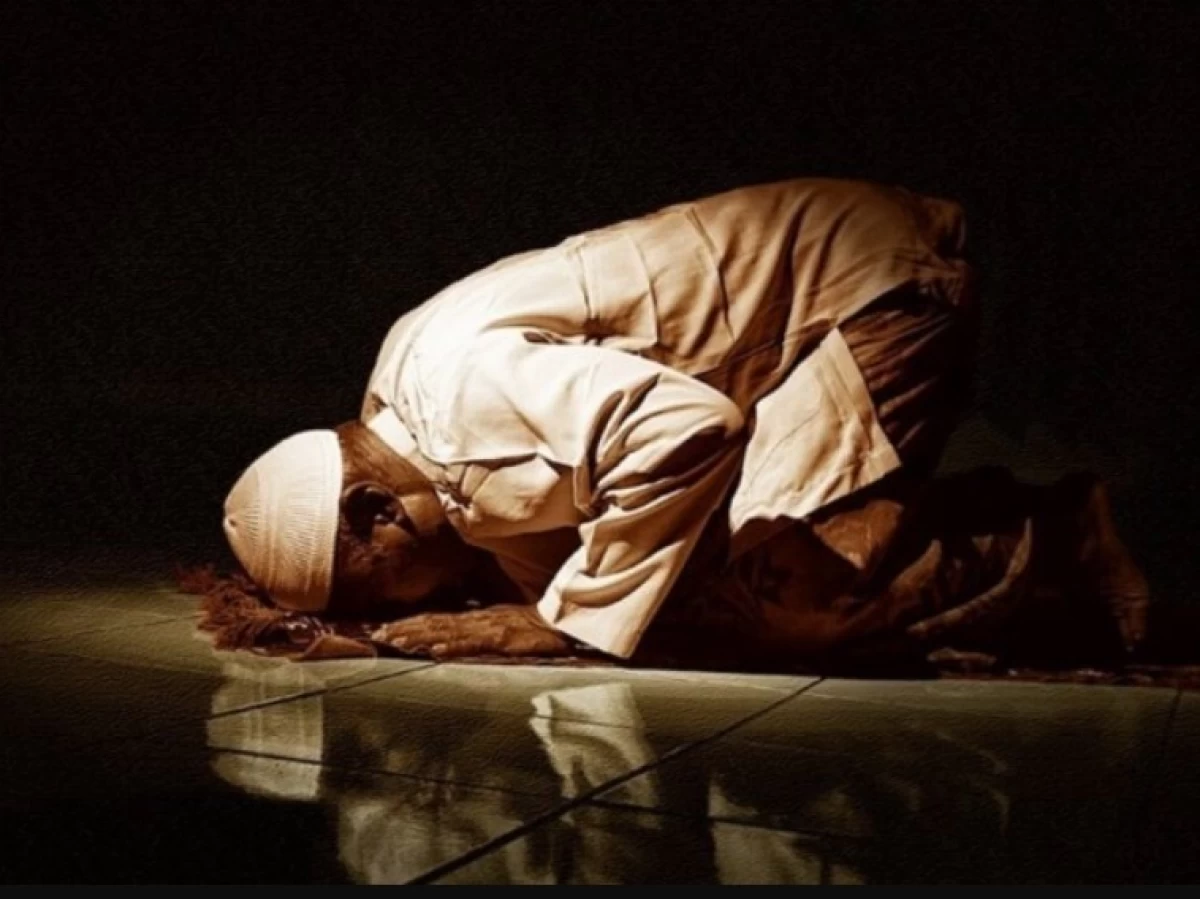 Teladani Nabi dalam Ibadah Malam di Bulan Ramadhan
