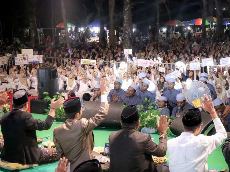 Tren Shalawatan dalam Masyarakat Muslim Kultural