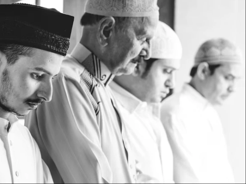 Sholat Idul Fitri di Rumah: Hukum dan Tata Caranya