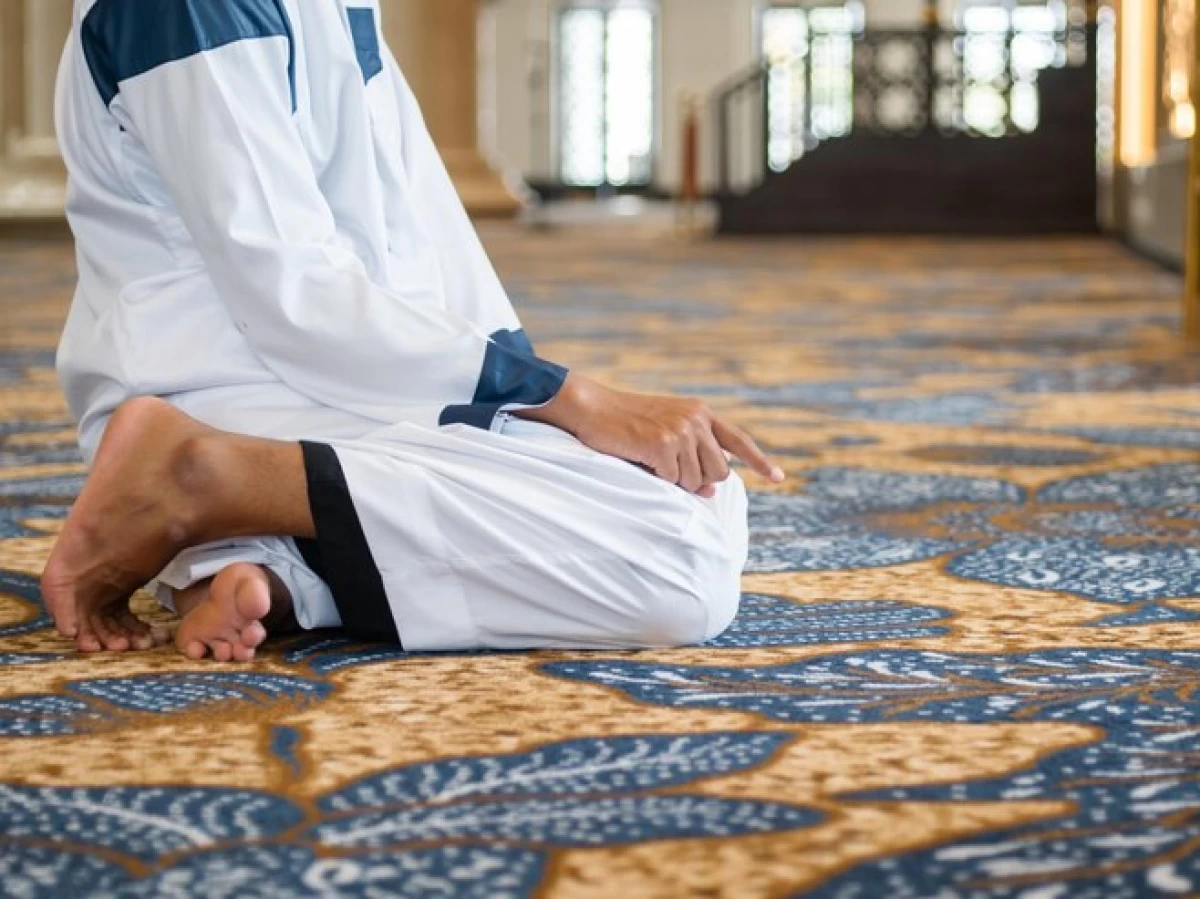 Bersholawat dalam Sholat & Maksud Keluarga Nabi Ibrahim dalam Tasyahud