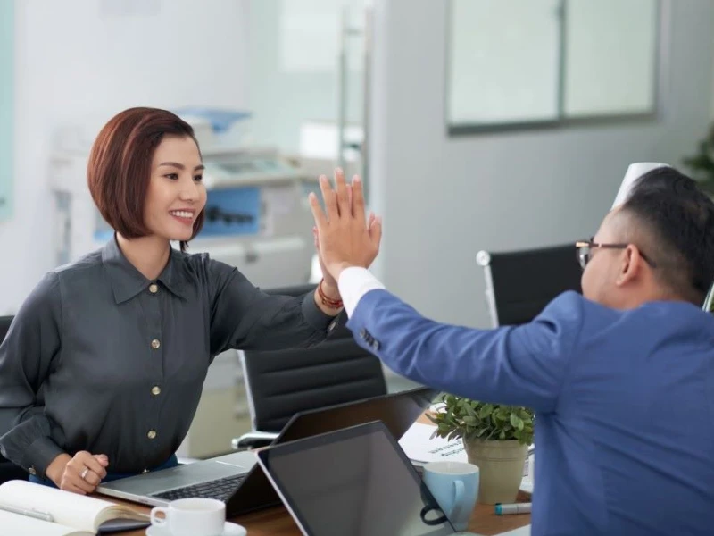 7 Kalimat Ucapan Terima Kasih Tanda Orang Lebih Dewasa Secara Emosional