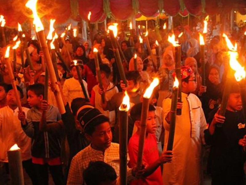 Beragam Tradisi Nusantara Menyambut Muharram