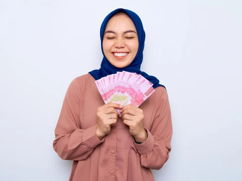 Keutamaan Bagi-bagi THR Jelang dan Saat Lebaran