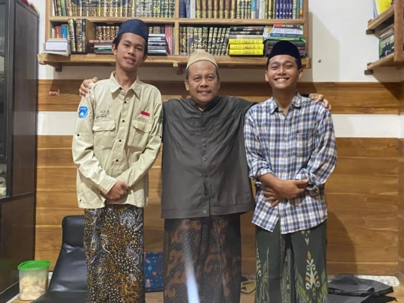 Dosen UIN Walisongo Ubaidillah Achmad Tamam, Pilar Kearifan di Antara Pesantren dan Kampus