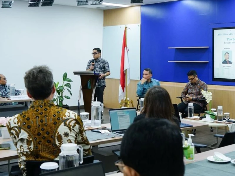 Inisiatif Komitmen UIII Perkuat Kerangka Kebijakan Ekonomi Makro di Tengah Tantangan Perubahan Iklim