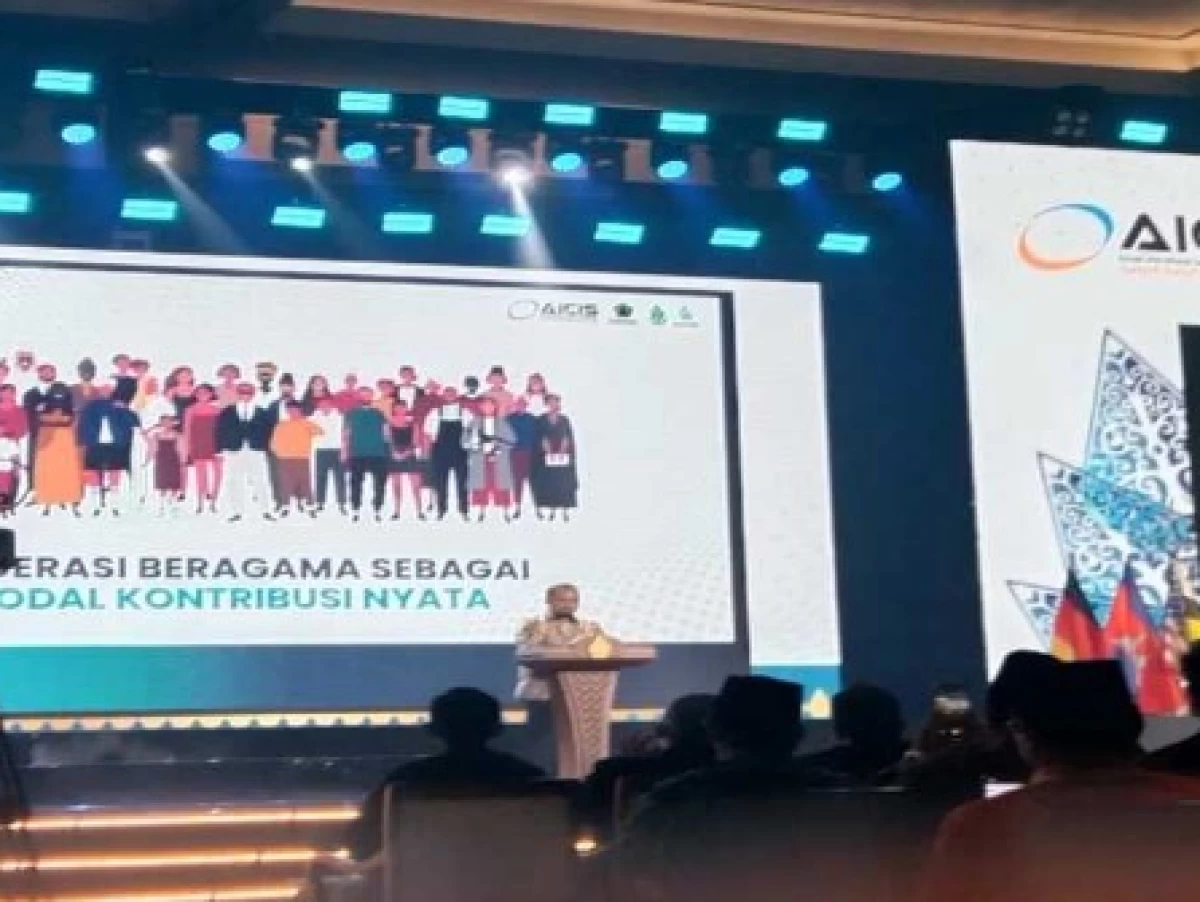 8 Akademisi UIN Jakarta Presentasi di Ajang AICIS Ke-23