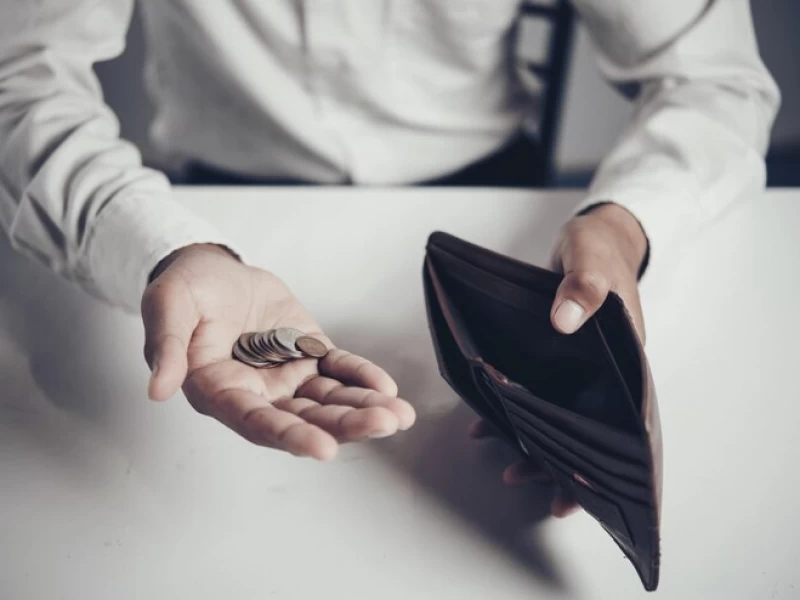 Doa Agar Terhindar dari Lilitan Utang dan Tekanan Debt Collector