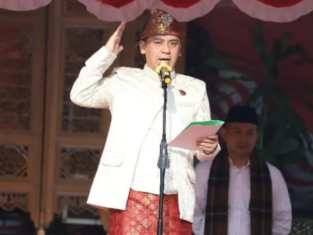 Upacara HUT Ke-79 RI, Wamenag Ajak ASN Jaga Harmoni dengan Sikap Inklusif dan Moderat
