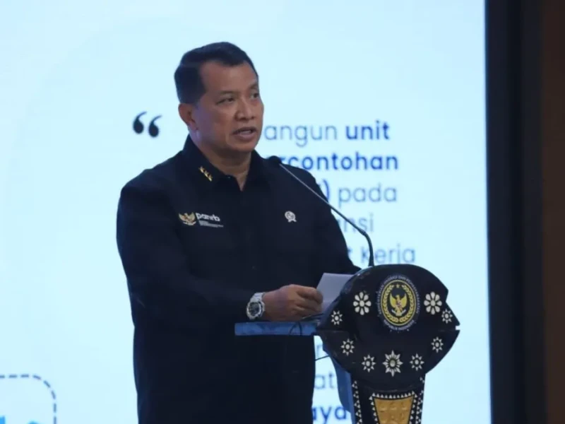 WamenPANRB Tepis Isu Penghapusan THR 2025 dan Gaji ke-13 ASN