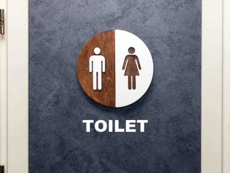 Hukum Menjawab Telepon Saat di Toilet