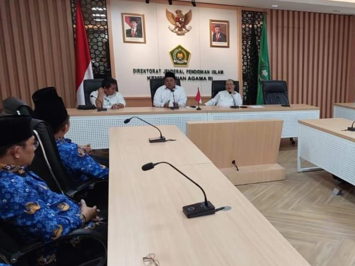 Pesan Dirjen Pendis ke PPPK Baru: Pahami dan Implementasikan Nilai-nilai ASN