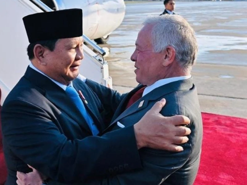 Kunjungan Prabowo di Yordania Disambut Langsung Raja Abdullah hingga Dikawal Jet Tempur