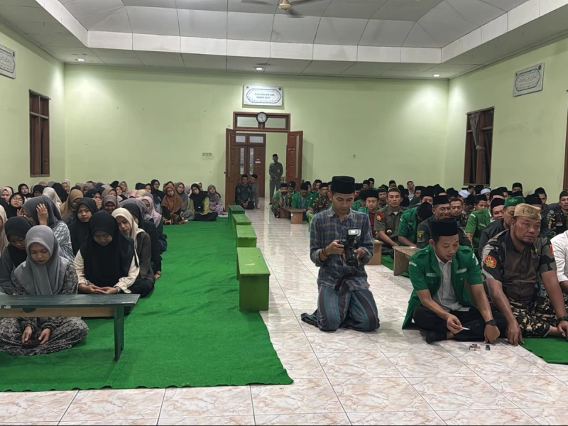 Santri Ponpes Macoro dan Kader Ansor Semarang Doakan Gus Yaqut