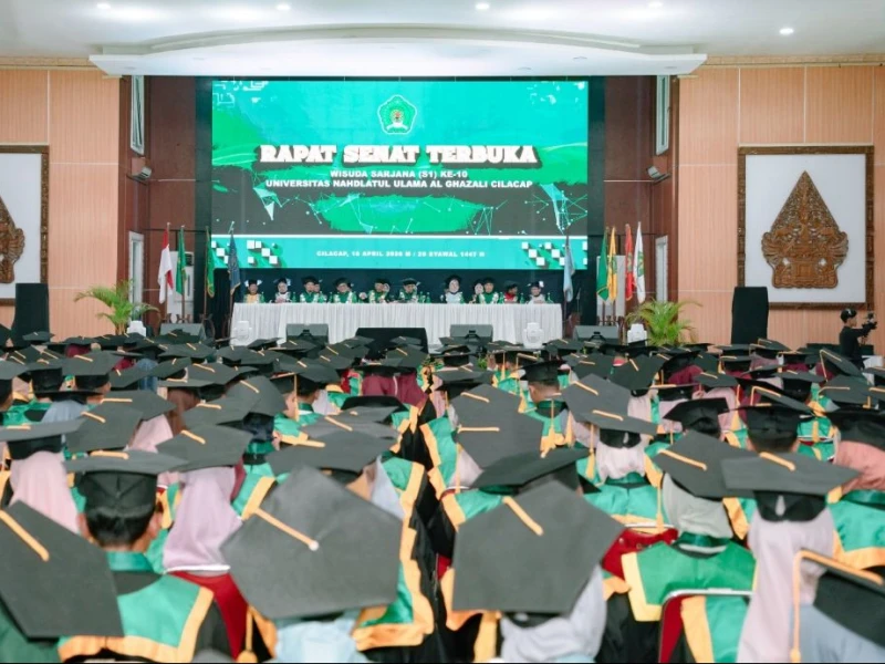 Wisuda Ke-10, Rektor UNUGHA: Jangan Jadi Sarjana yang Mengangkasa, Jadilah Membumi