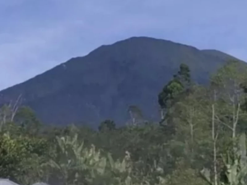 Daftar Jalur Pendakian Gunung Penanggungan: Jolotundo dan Tamiajeng